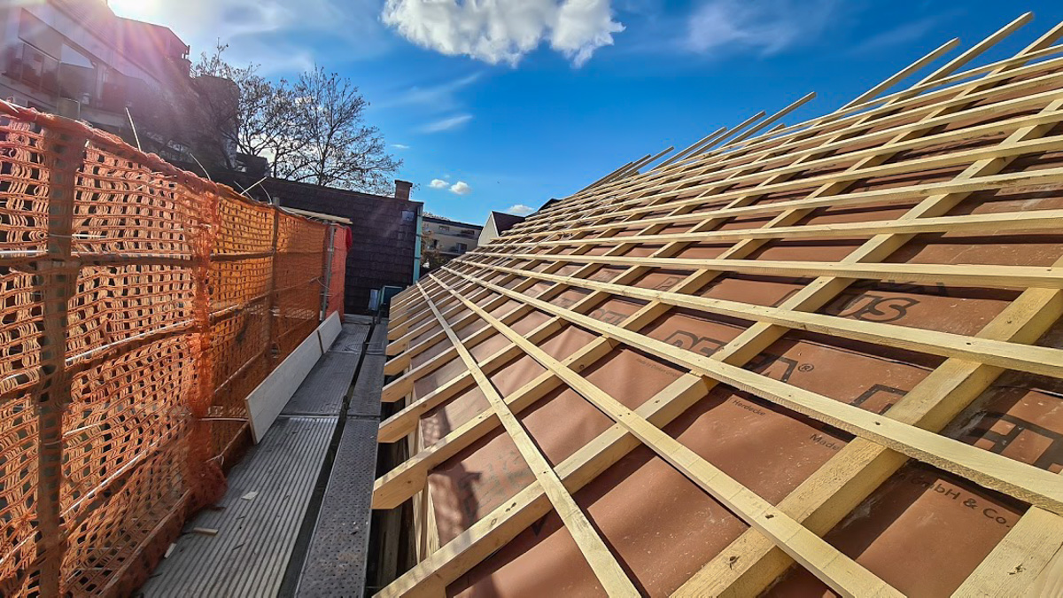knoerndel_holzbau_zimmerei_dachsanierungen_denkmalpflege_isolationen_dachreparatur_dachfenster_velux_riehen_bettingen_basel_innenausbau 72