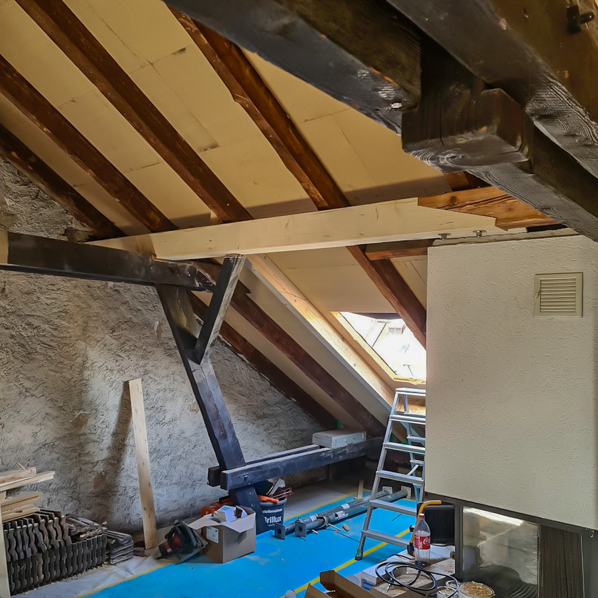 knoerndel_holzbau_zimmerei_dachsanierungen_denkmalpflege_isolationen_dachreparatur_dachfenster_velux_riehen_bettingen_basel_innenausbau 98
